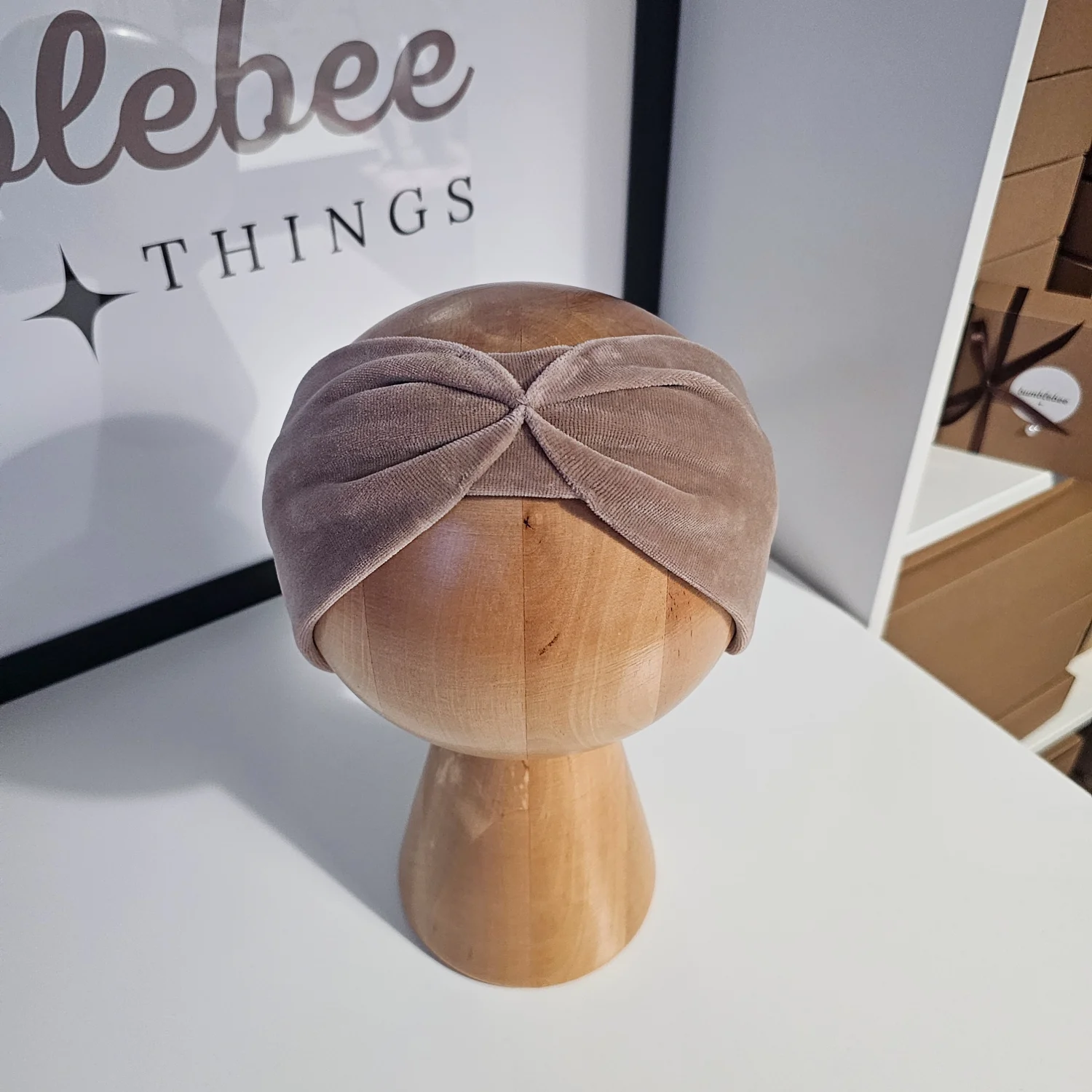 Welurowa opaska Latte Macchiato